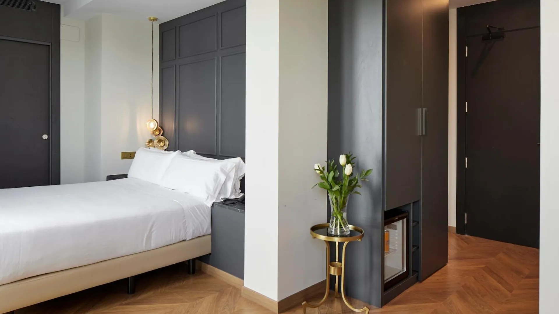Hotel Arrizul Catedral San Sebastian 3*,